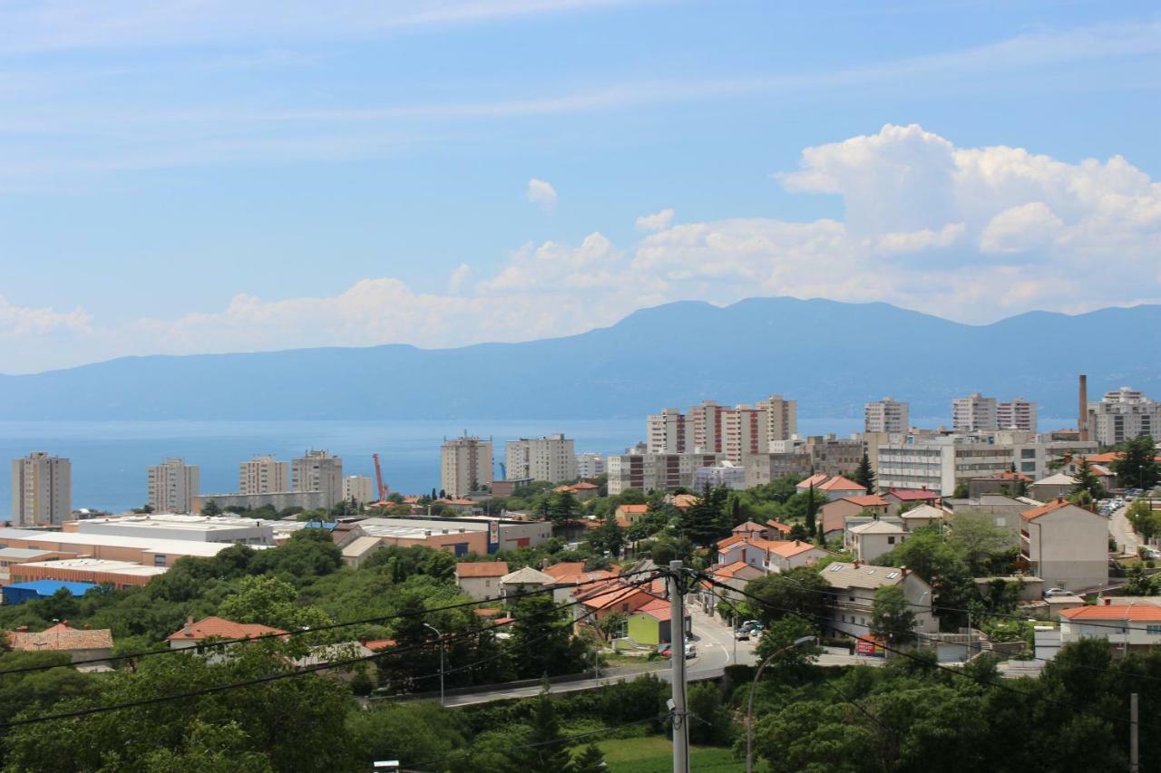 Blue Moon Apartments Rijeka Eksteriør billede
